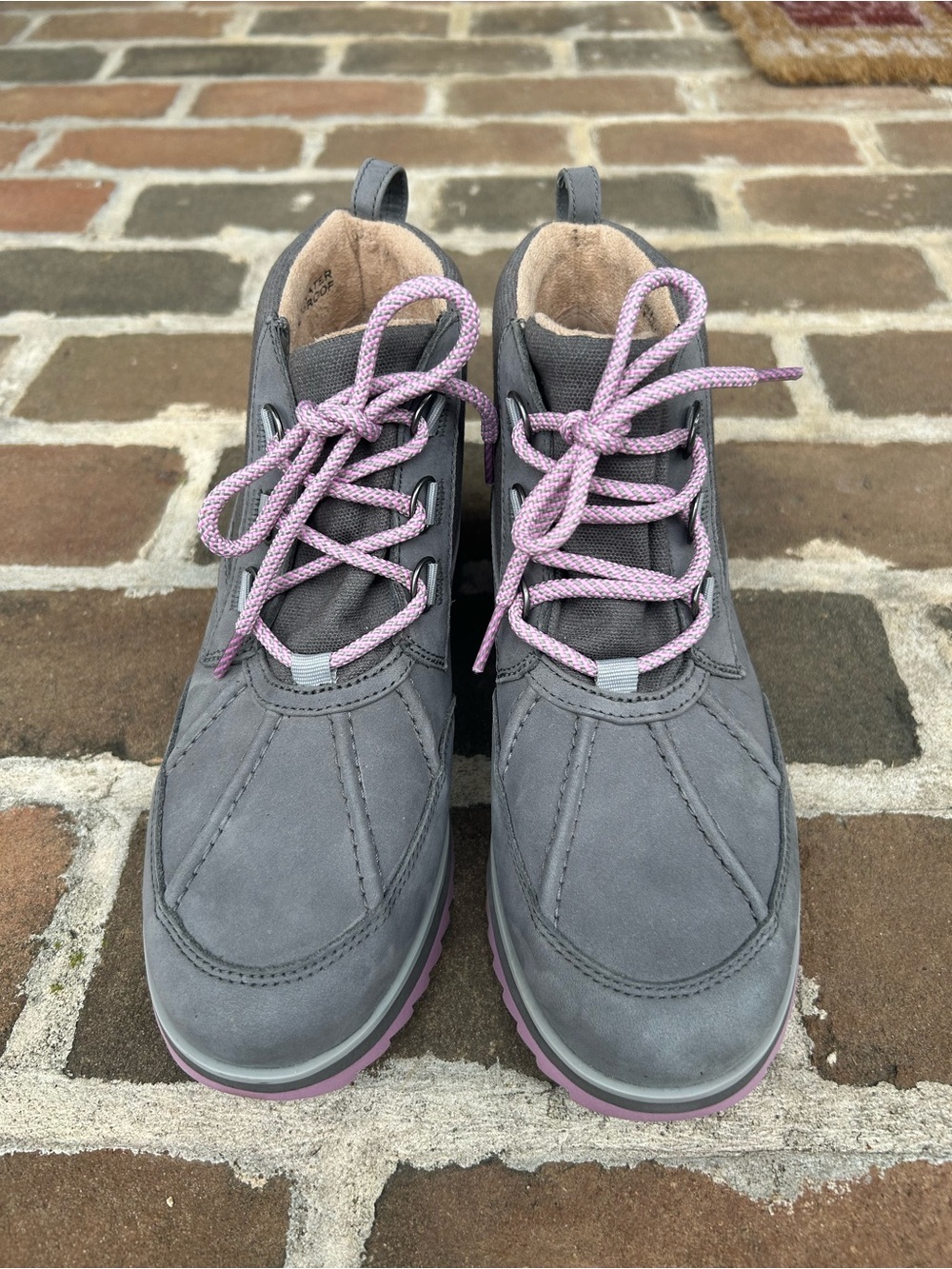 Vionic Nolan Grey Waterproof Winter Hiker Ankle Boots Pink Accents 7 - Picture 3 of 9